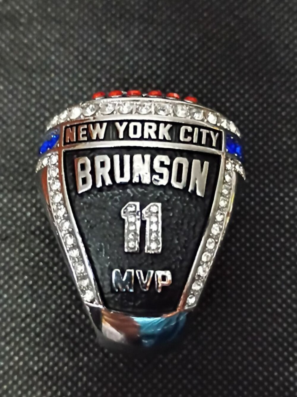 New York Knicks Championship Ring... USA premium version - Picture 3 of 5